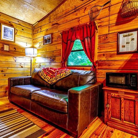 Panther Creek Cabins Cherokee Eksteriør billede