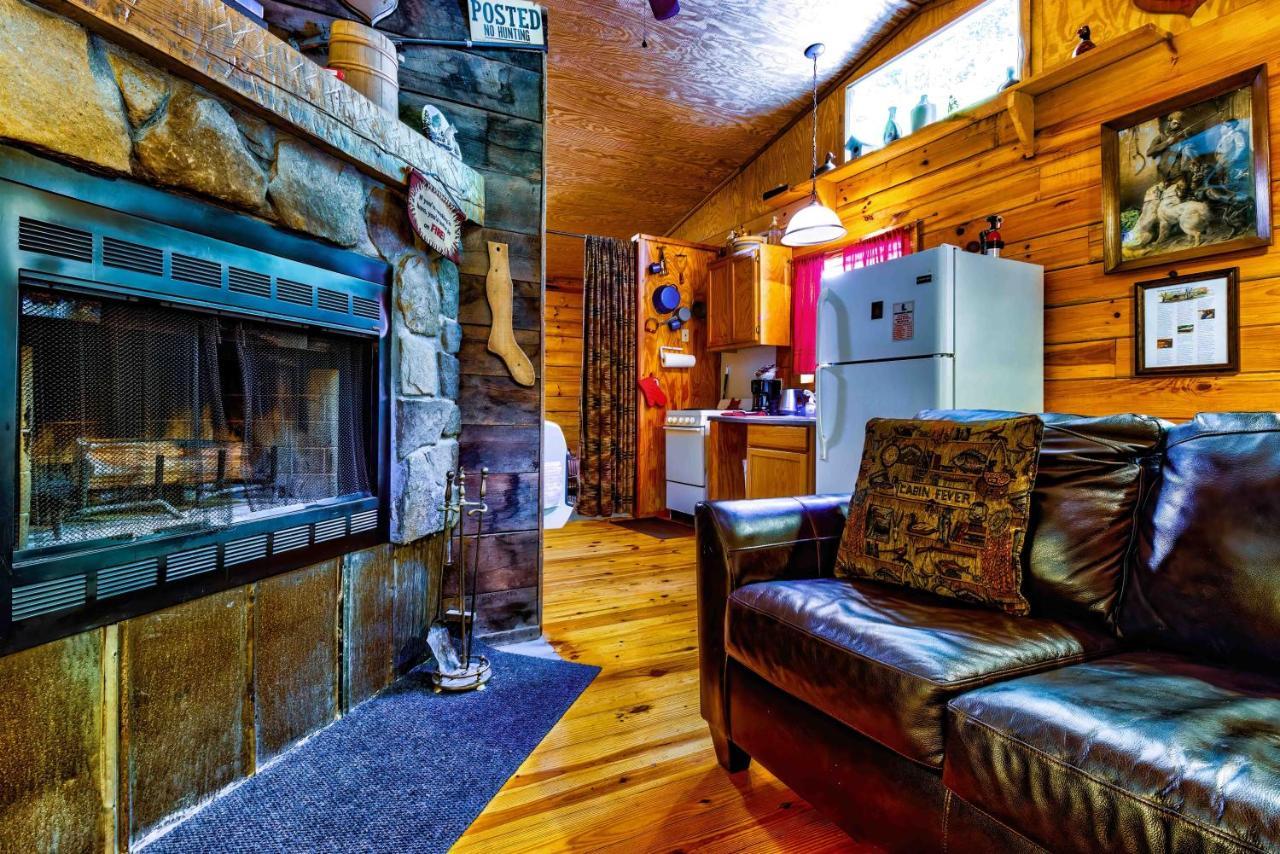 Panther Creek Cabins Cherokee Eksteriør billede